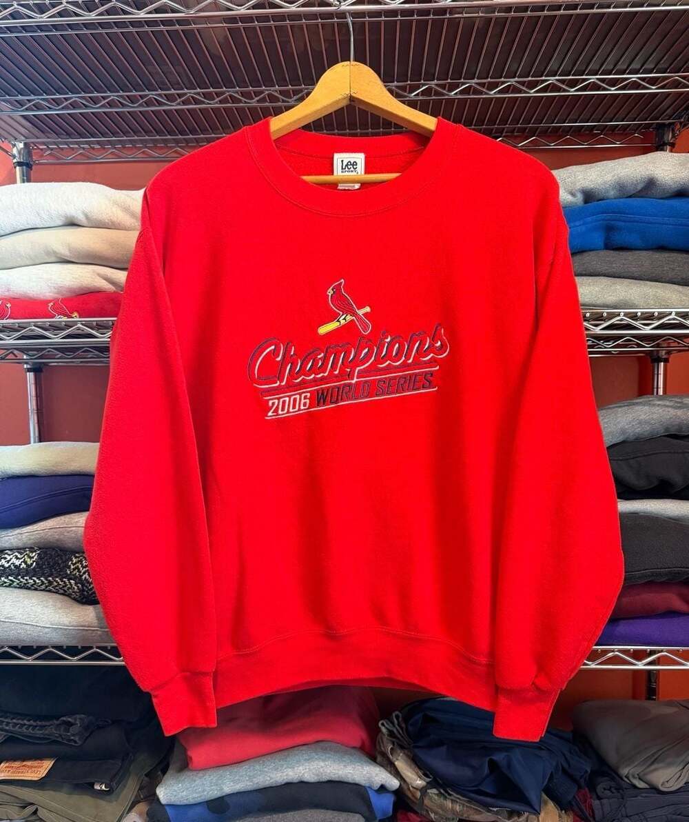 Lee Sport Vintage St. Louis Cardinals 2006 World Series Champions Crewneck
